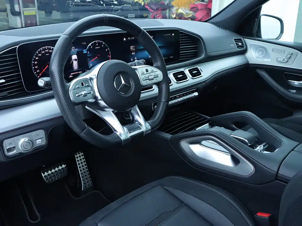 Mercedes-Benz GLE AMG 2020 — фото 6