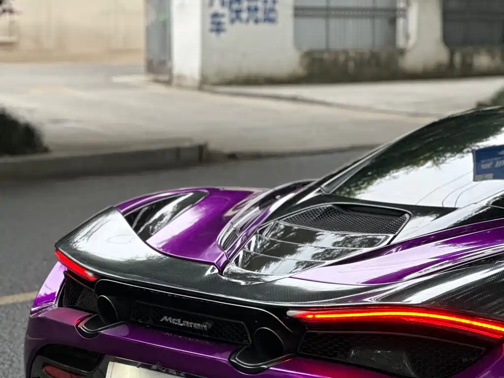 McLaren 720S 2020 — фото 15