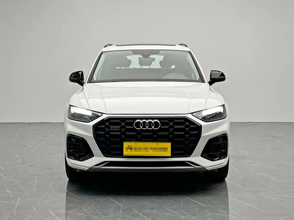 Audi Q5L 2022 — фото 2