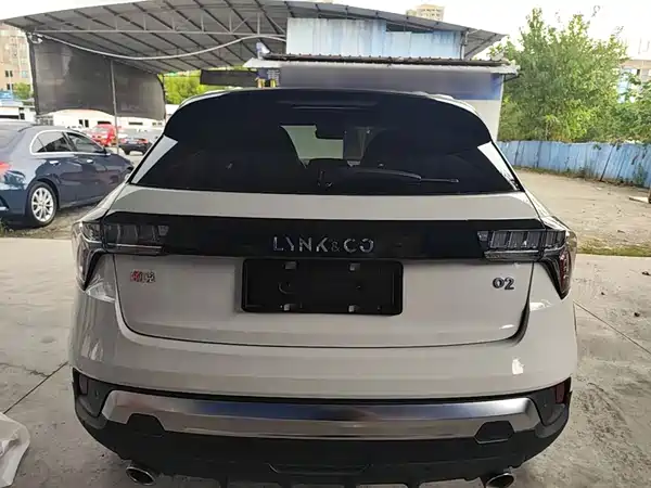 Lynk & Co 02 2020
