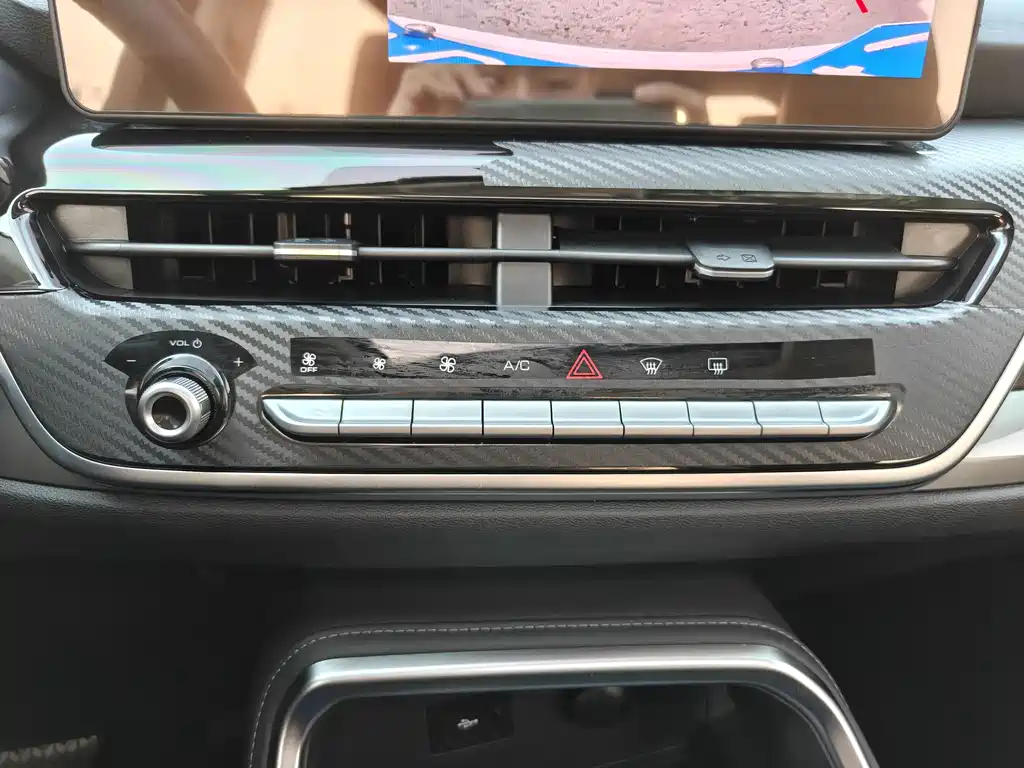 Haval H6 2023 — фото 18