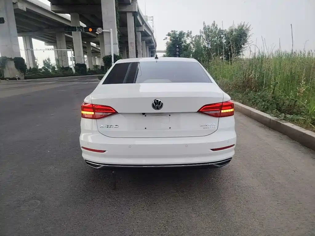Volkswagen Lavida 2020