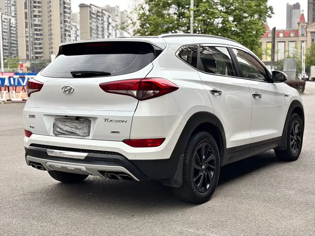 Hyundai Tucson 2016 — фото 6