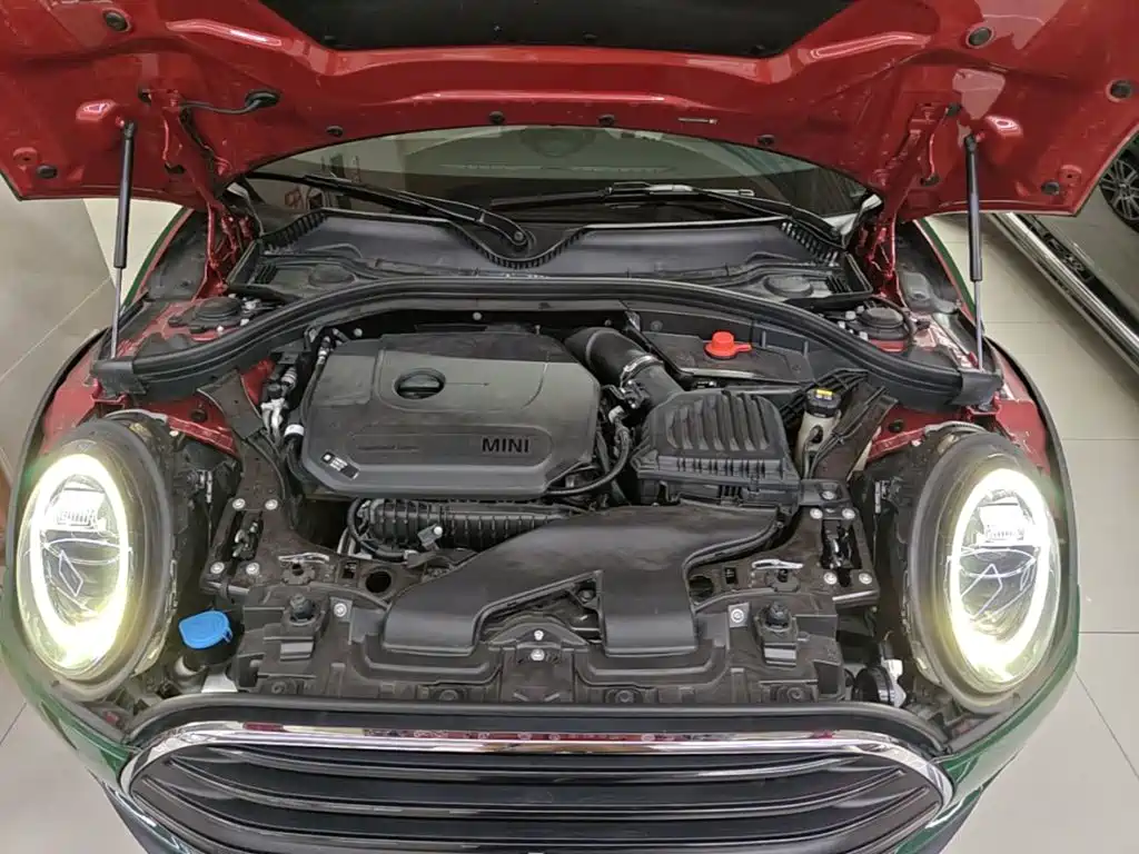 MINI Clubman 2020 — фото 20