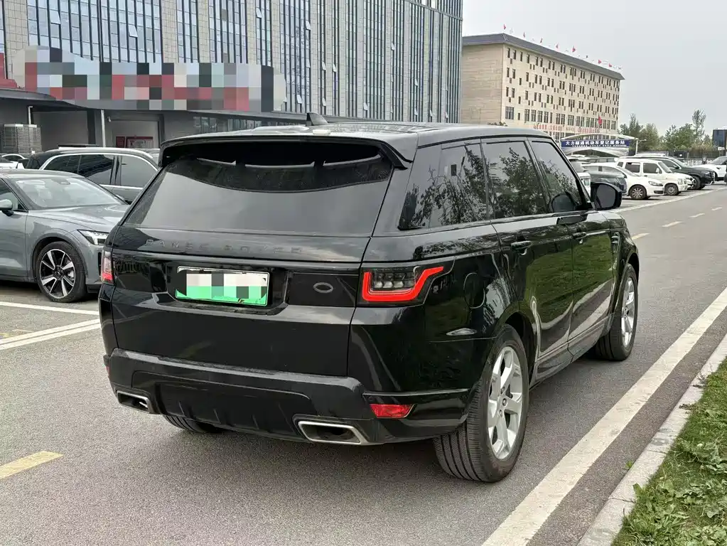Land Rover Sport PHEV 2019 — фото 7