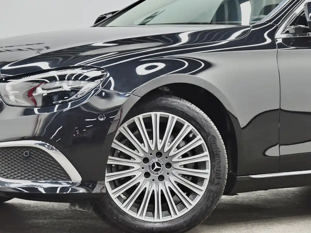 Mercedes-Benz E-Class 2022 — фото 56