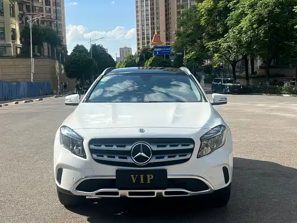 Mercedes-Benz GLA 2018