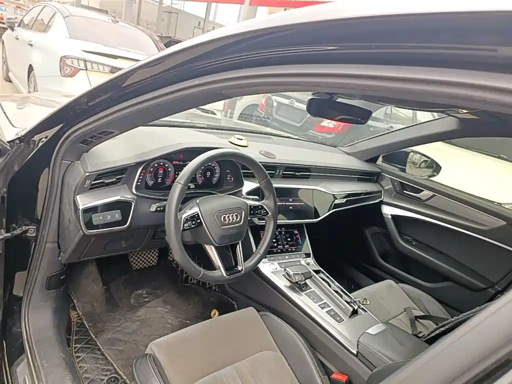 Audi A6L 2020 — фото 10