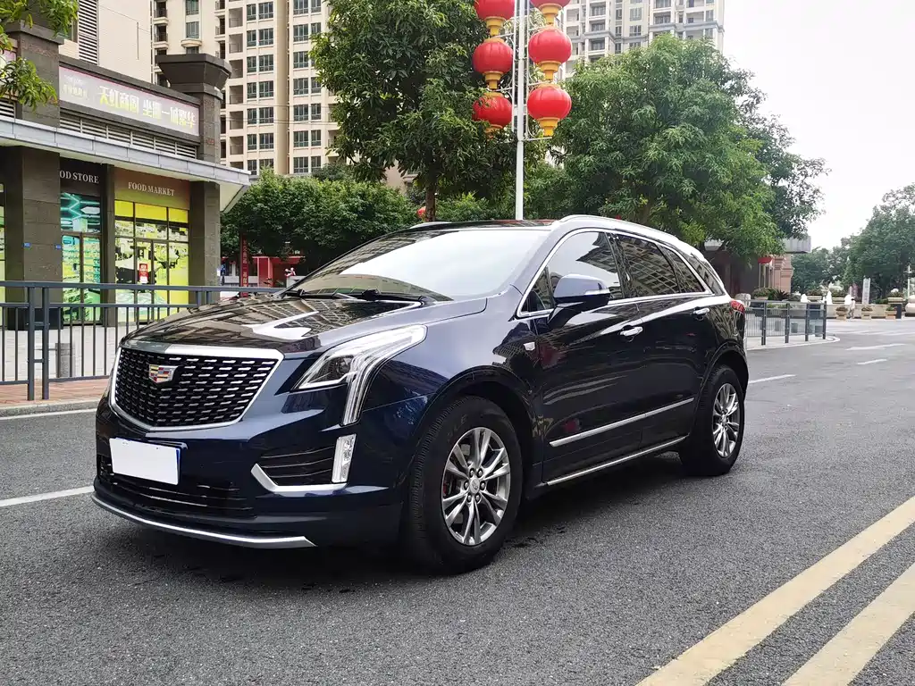 Cadillac XT5 2020 — фото 1