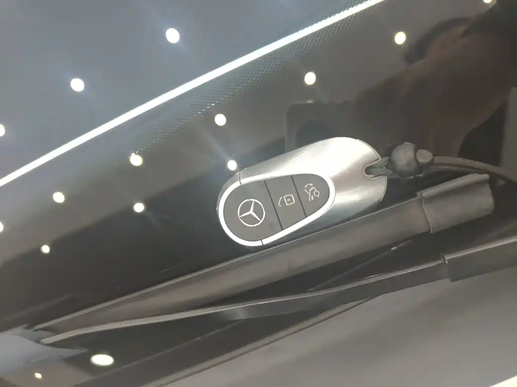 Mercedes-Benz C-Class 2022 — фото 17