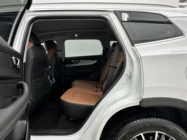 Chery Tiggo 8 PLUS Kunpeng e+ 2022 — фото 13