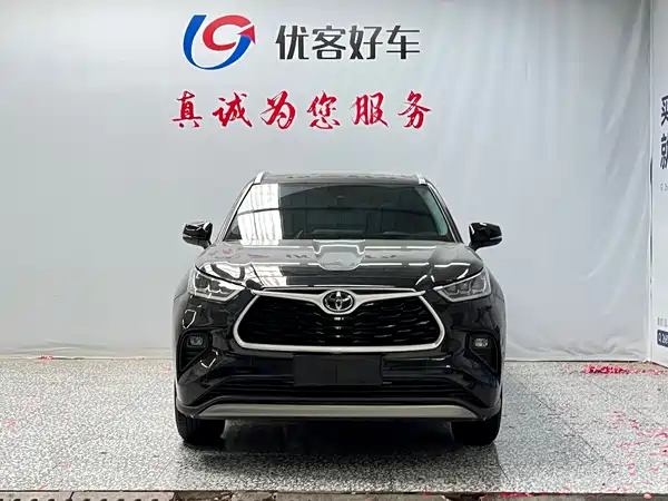 Toyota Highlander 2024