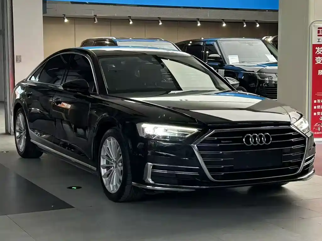 Audi A8 2018 — фото 3