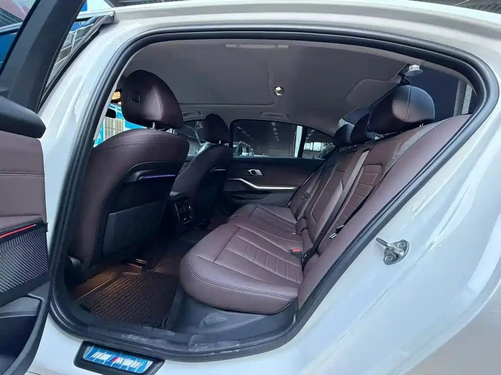 BMW 3 Series 2019
