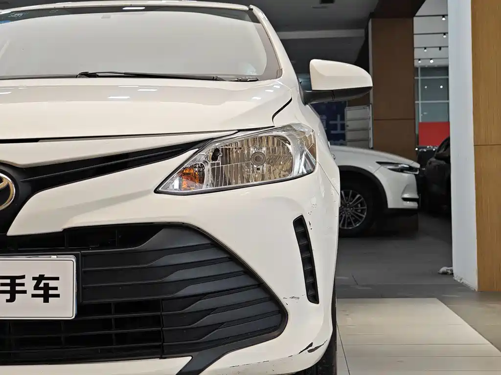 Toyota Vios 2017 — фото 2