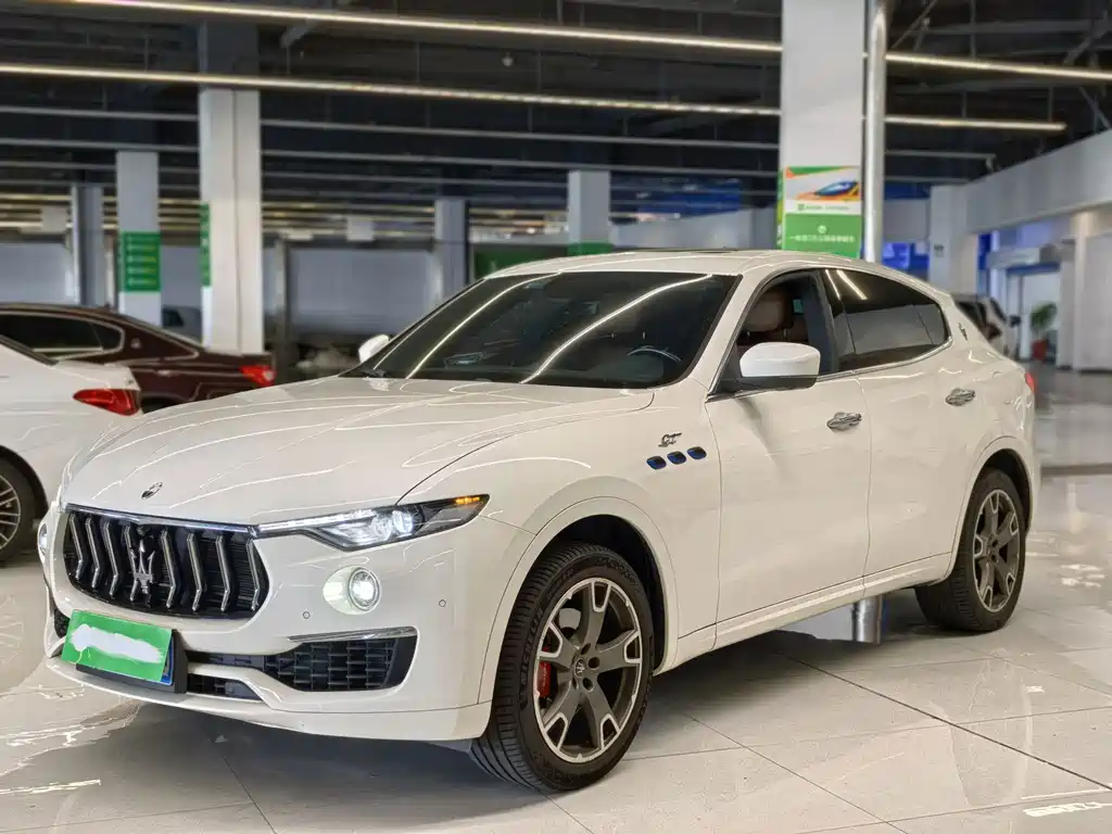 Maserati Levante 2022