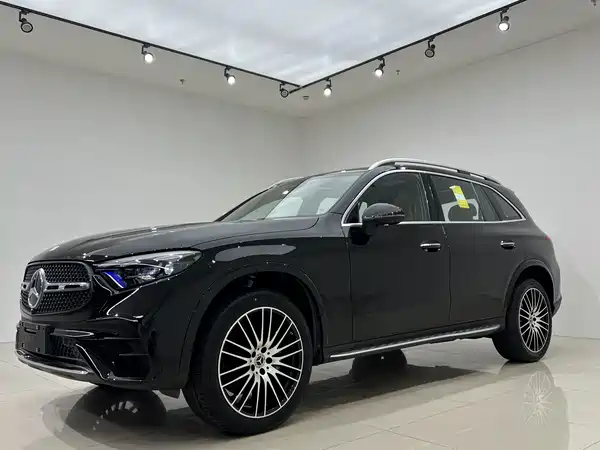 Mercedes-Benz GLC 2026
