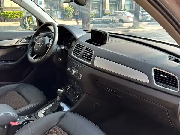 Audi Q3 2018