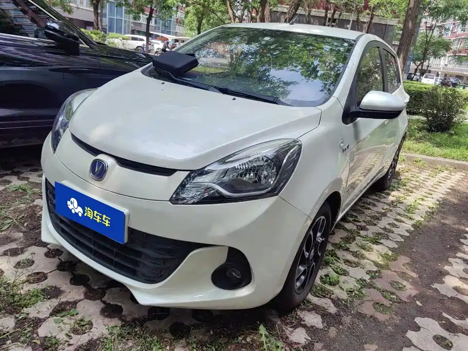 Changan BenBen 2015