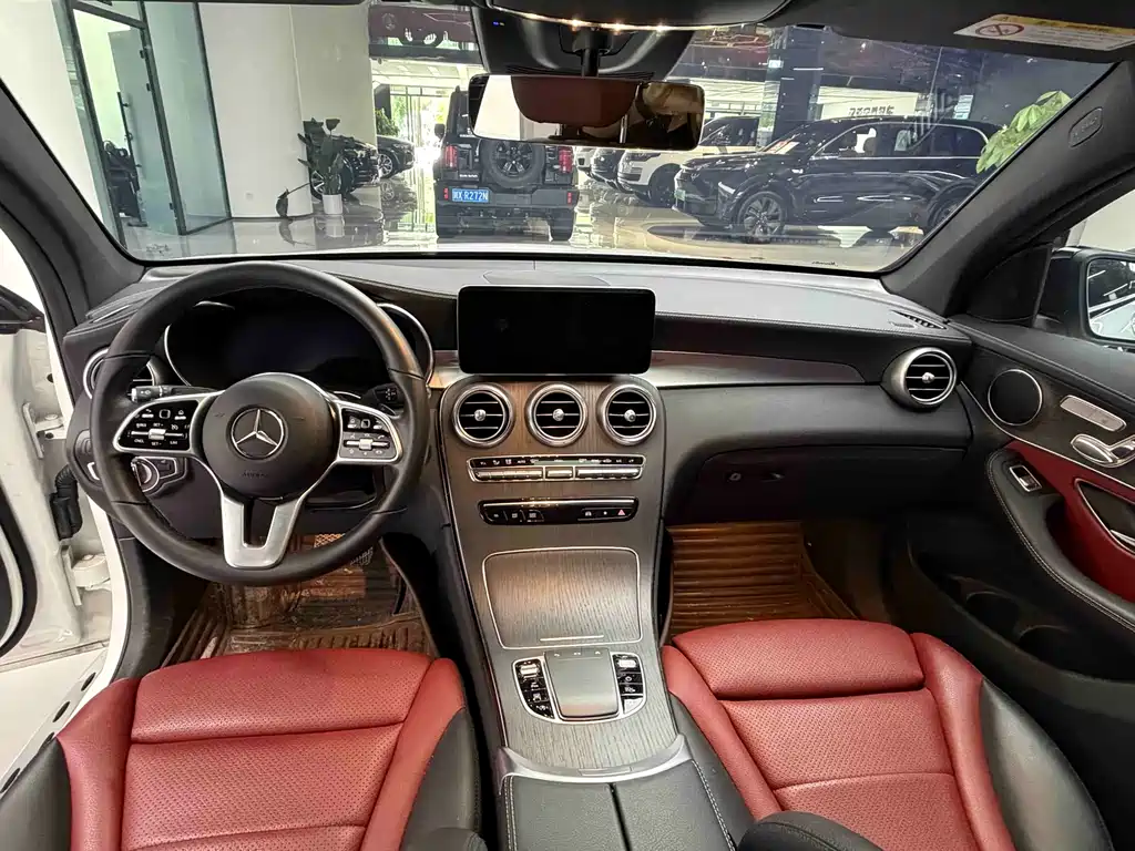 Mercedes-Benz GLC Coupe 2022 — фото 8