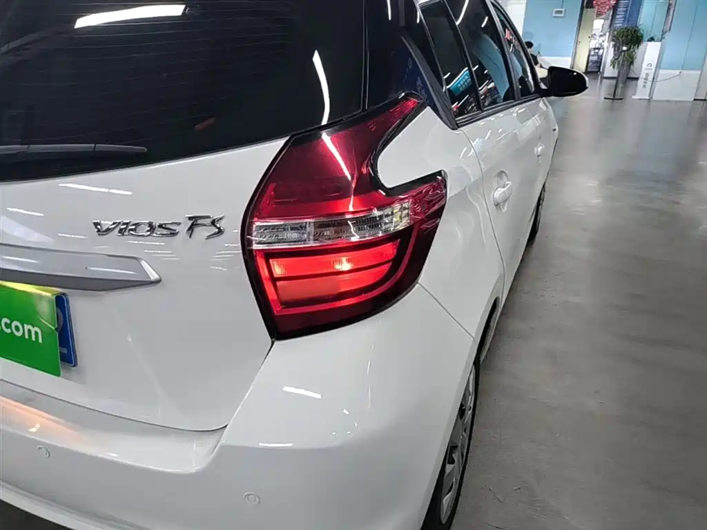 Toyota Vios FS 2018 — фото 8