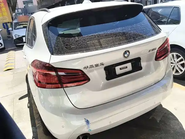 BMW 2 Series Station Wagon 2017