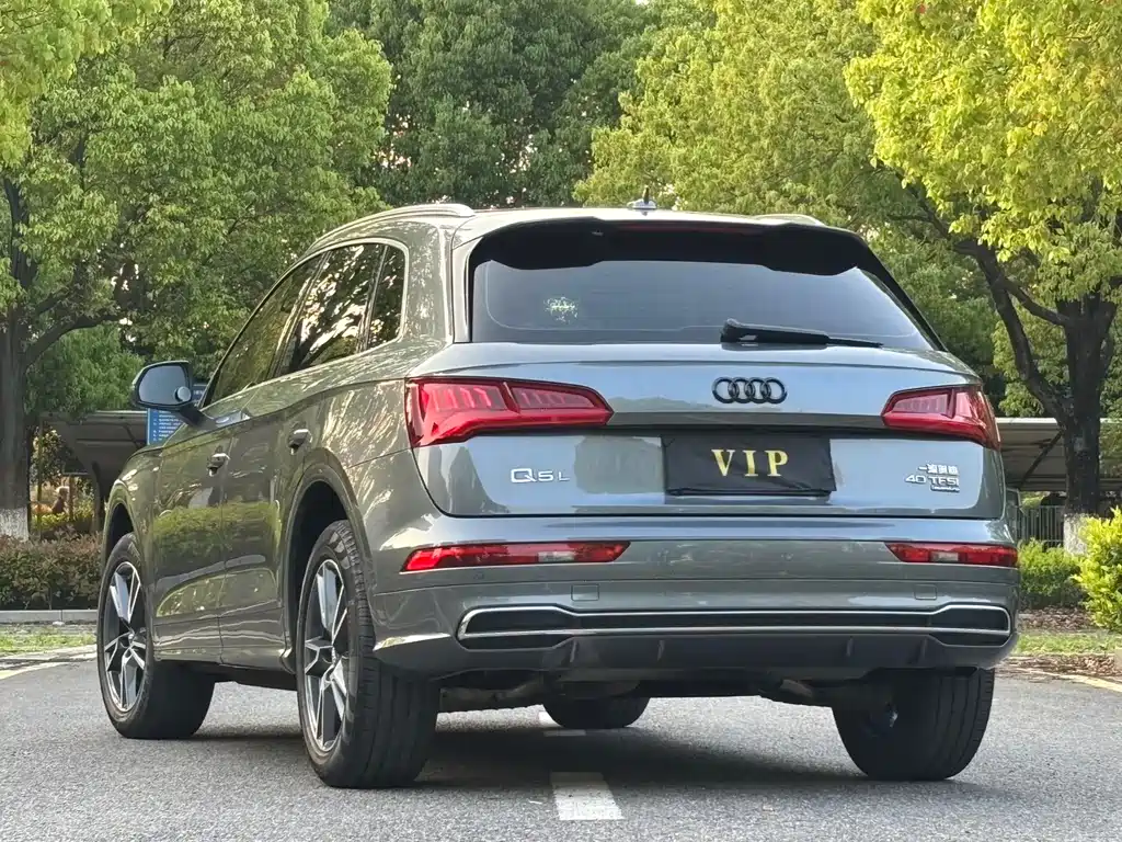 Audi Q5L 2021 — фото 4
