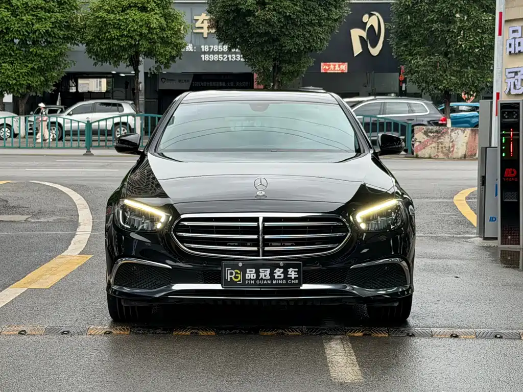 Mercedes-Benz E-Class 2021