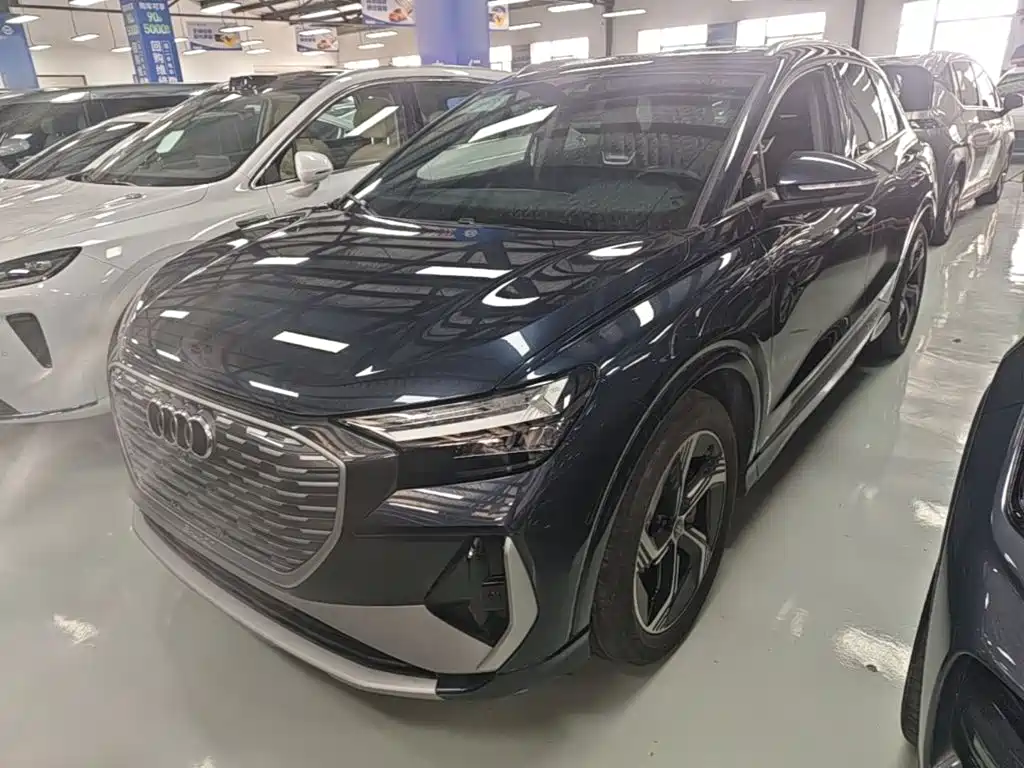 Audi Q4 e-tron 2023