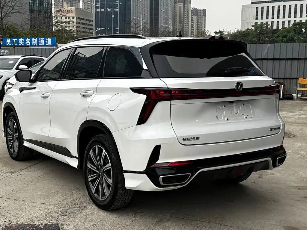 Changan CS75 PLUS 2023 — фото 5
