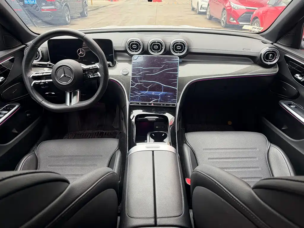 Mercedes-Benz C-Class 2023 — фото 5