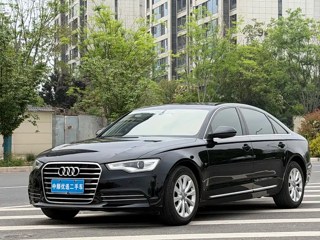 Audi A6L 2013 — фото 1