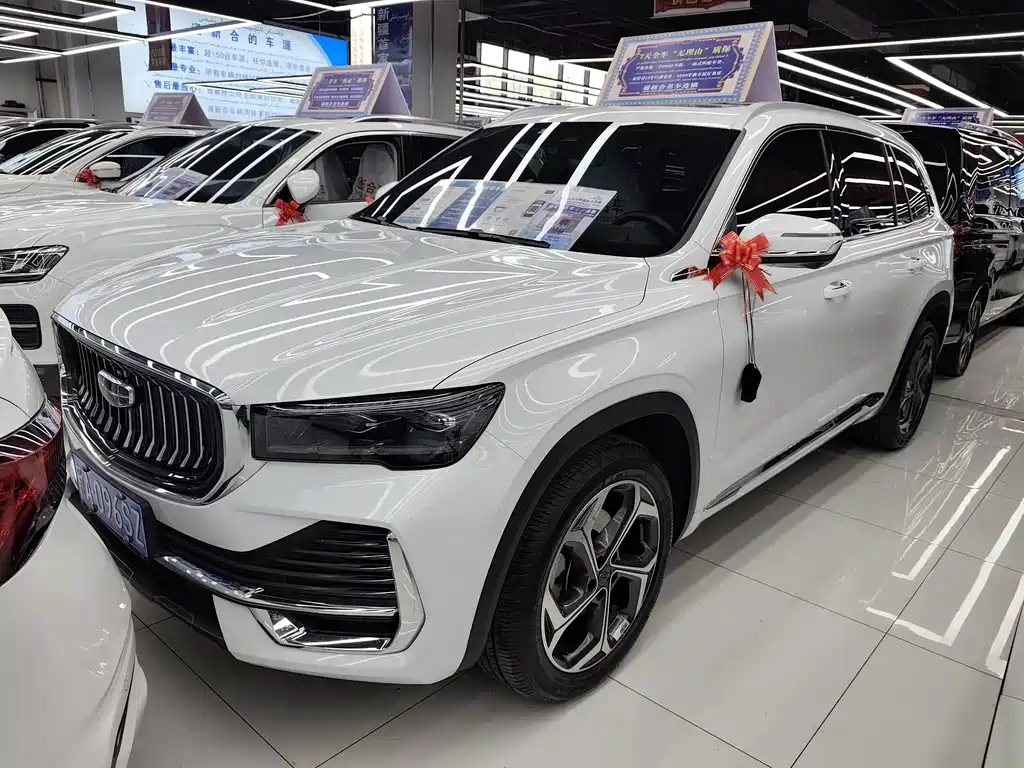 Geely Xingyue L 2024 — фото 1