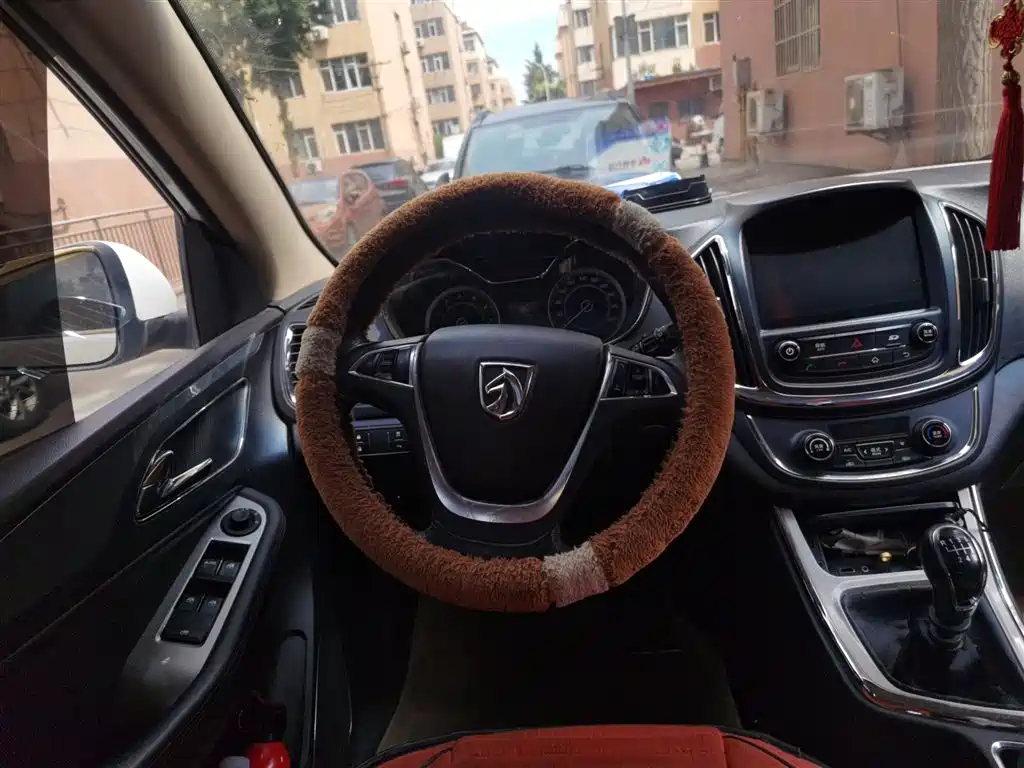 Baojun 560 2016
