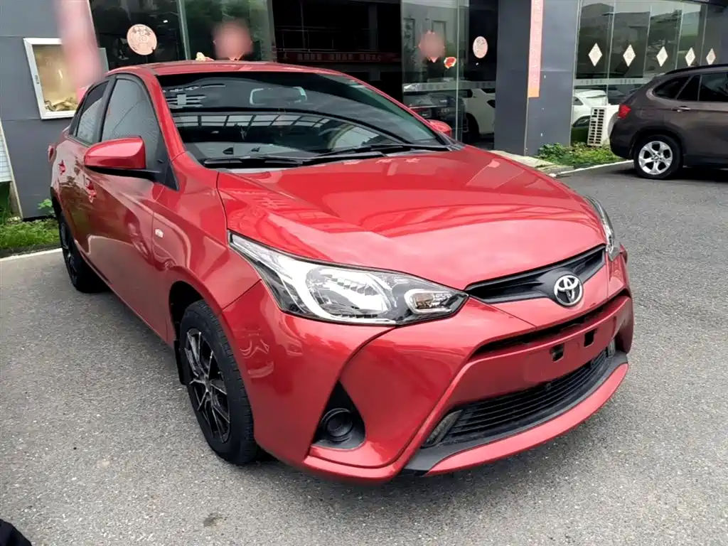 Toyota Yaris L 2018 — фото 4