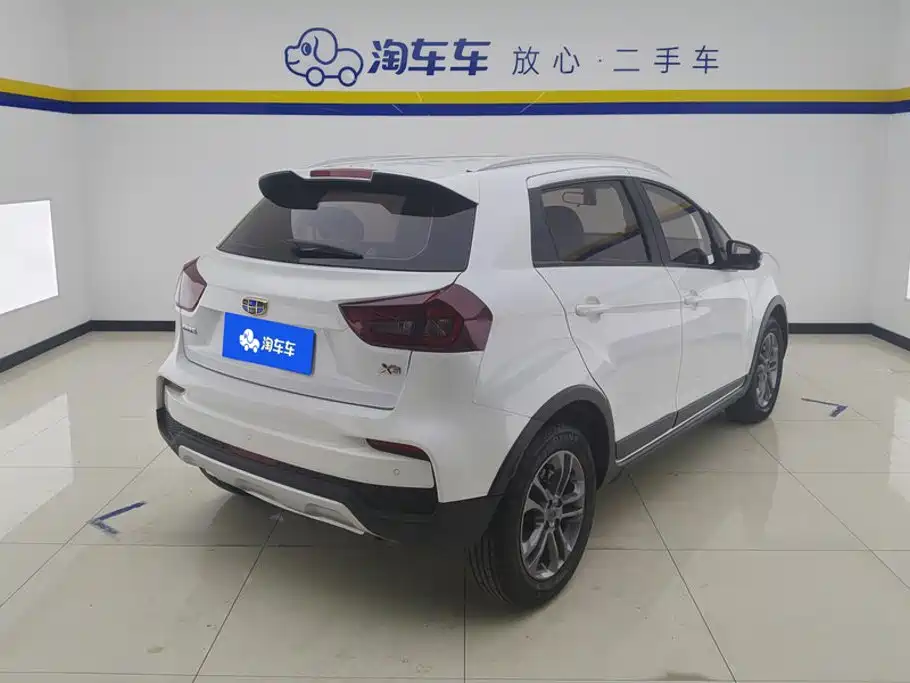 Geely Vision X3 2020 — фото 3