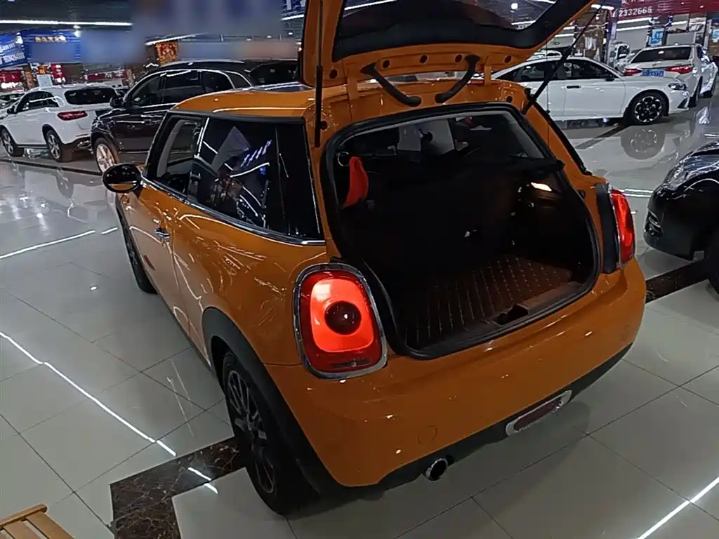 MINI Mini 2018 — фото 5