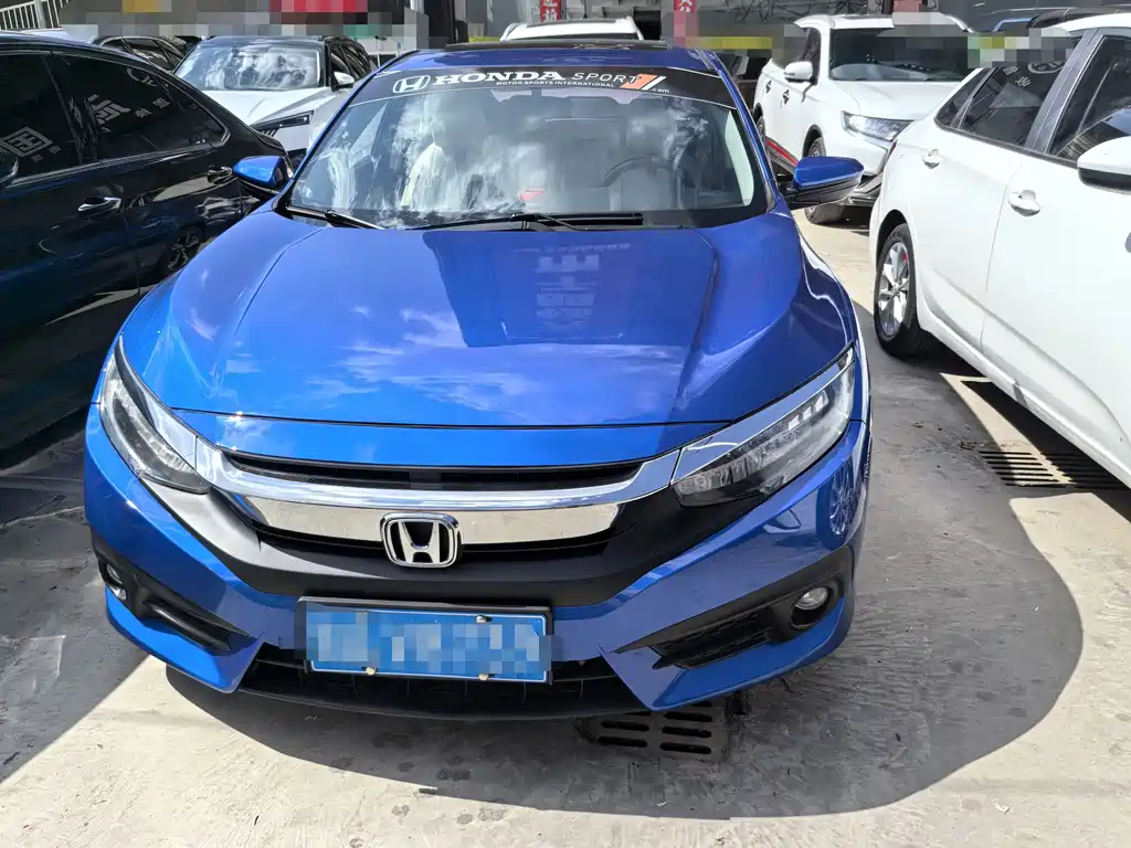 Honda Civic 2017 — фото 2