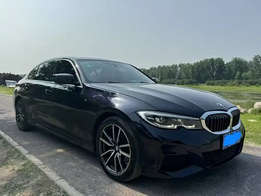 BMW 3 Series 2021