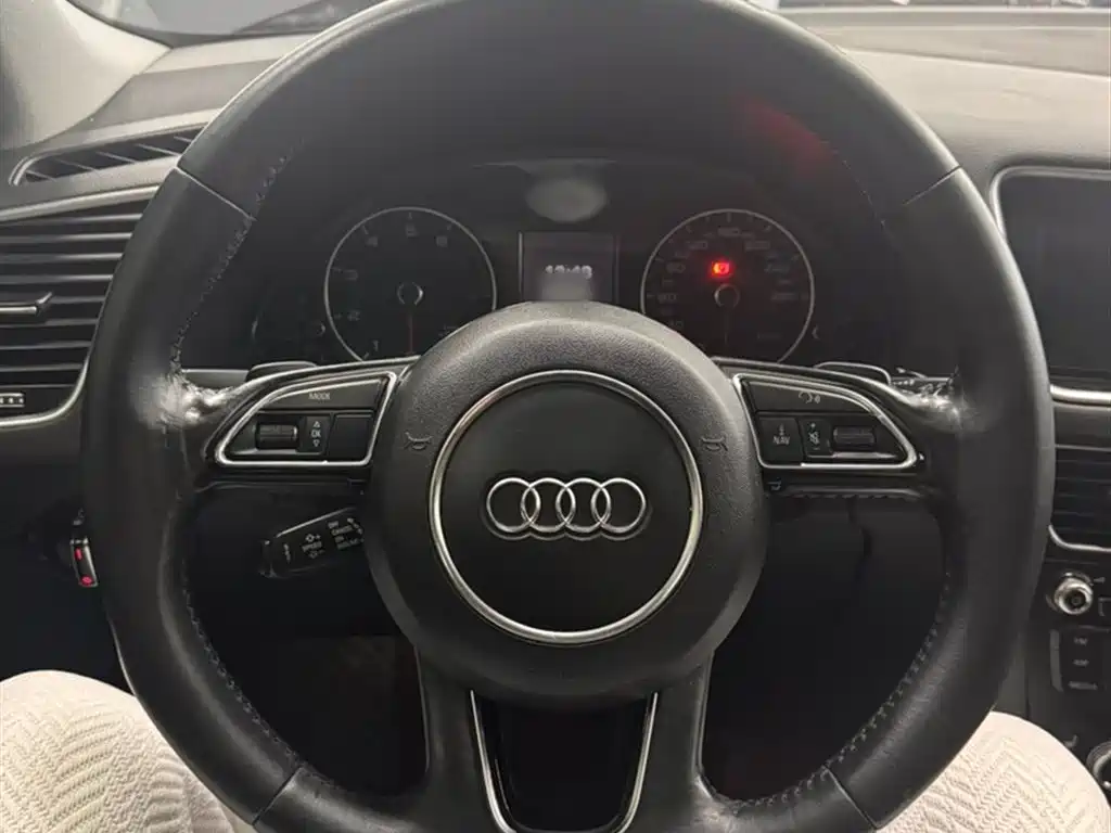 Audi Q5 2017 — фото 3
