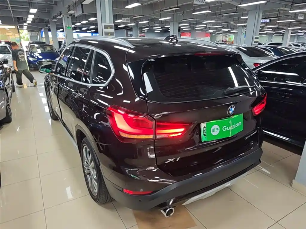 BMW X1 New Energy 2020 — фото 5