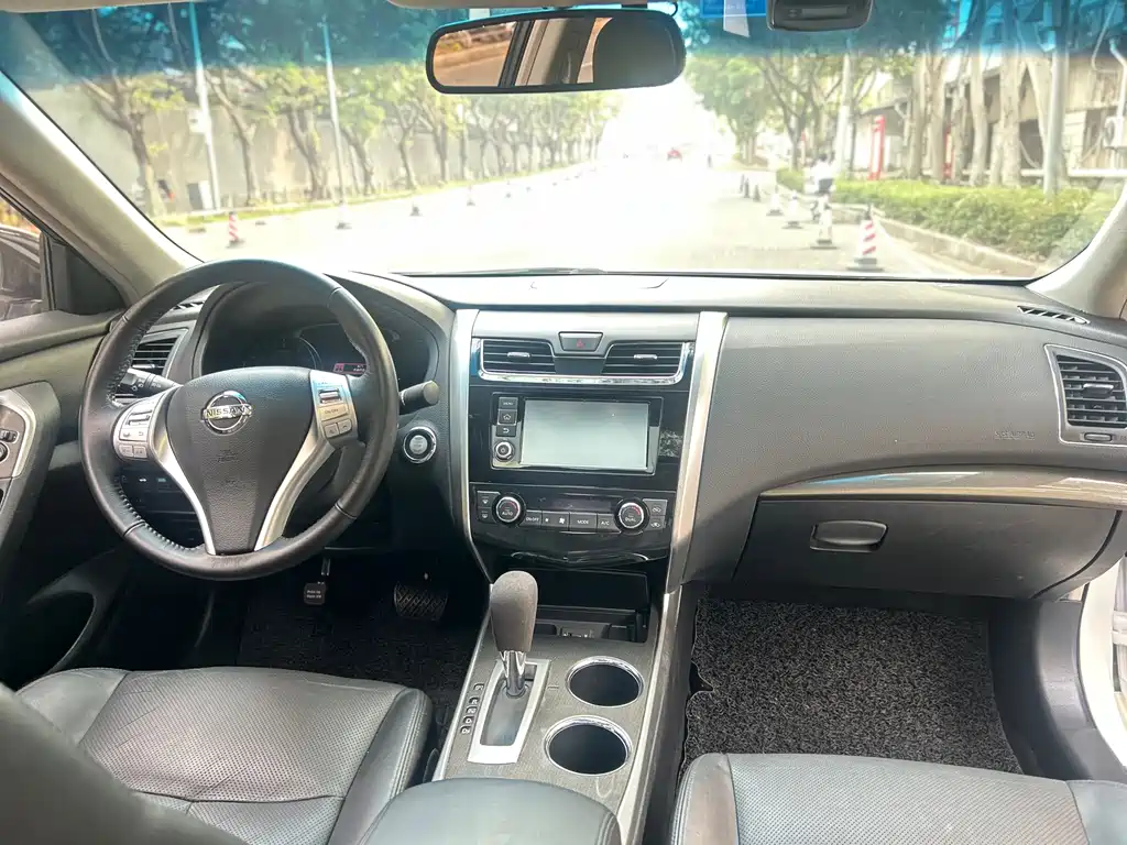 Nissan Teana 2015 — фото 10
