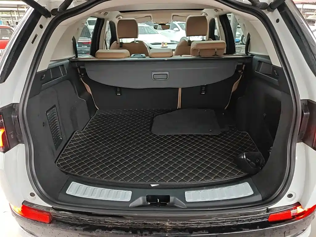 Land Rover Discovery Sport 2024 — фото 19