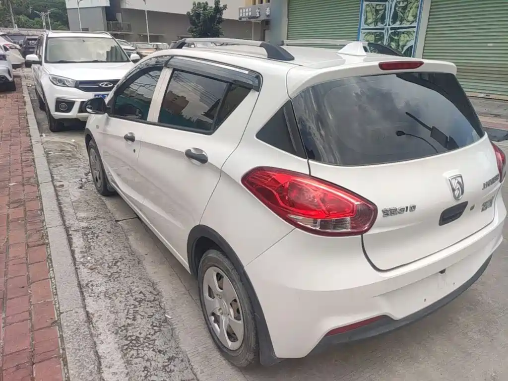 Baojun 310 2017