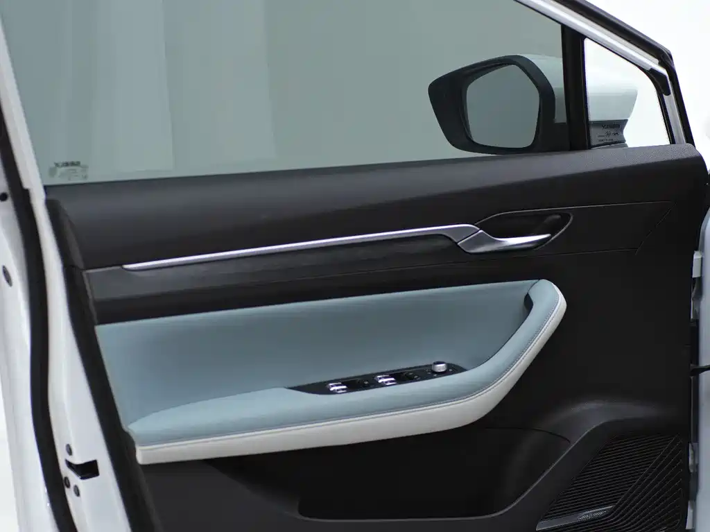 Geely Emgrand S 2022 — фото 18