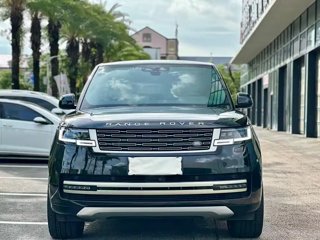 Land Rover Range Rover 2023 — фото 2
