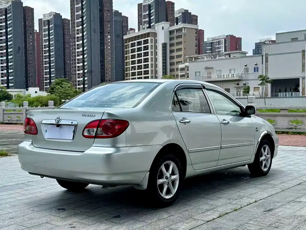 Toyota Corolla 2006 — фото 7