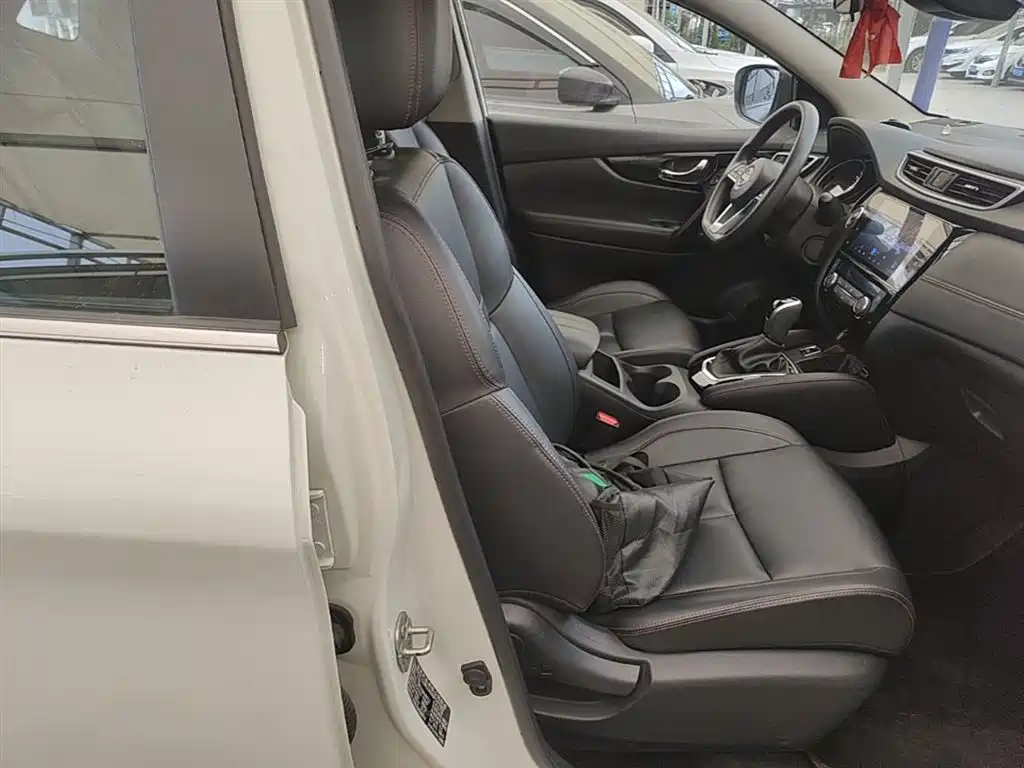 Nissan Qashqai 2023 — фото 25