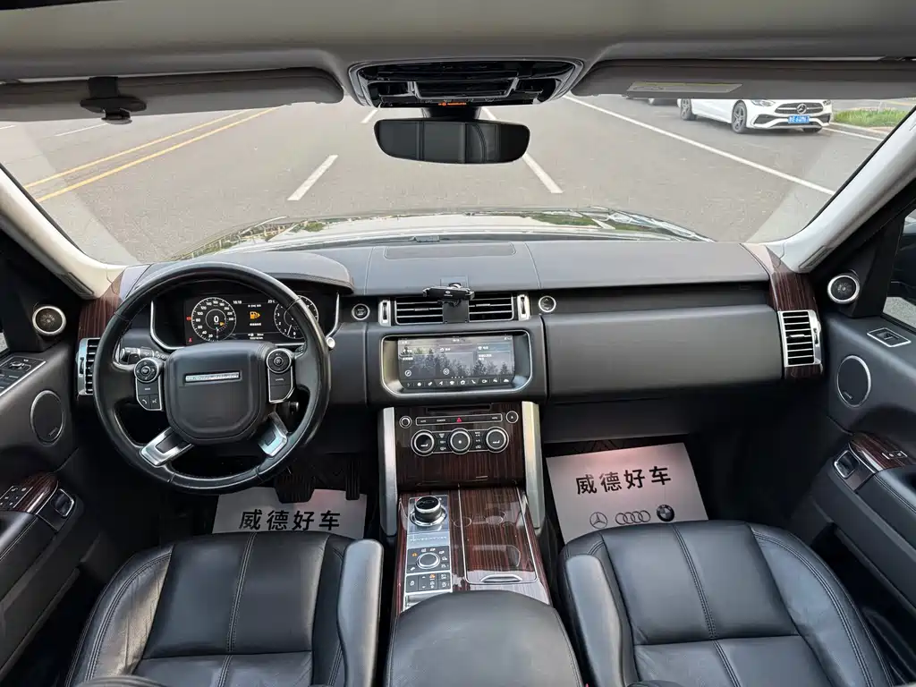 Land Rover Range Rover 2018 — фото 17