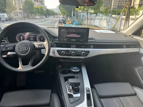 Audi A4L 2022